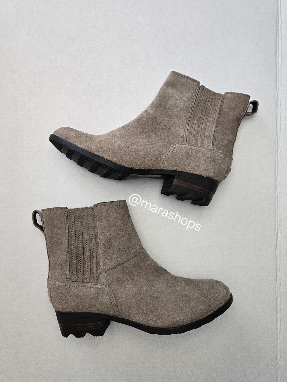 Sorel Lolla Chelsea Boot